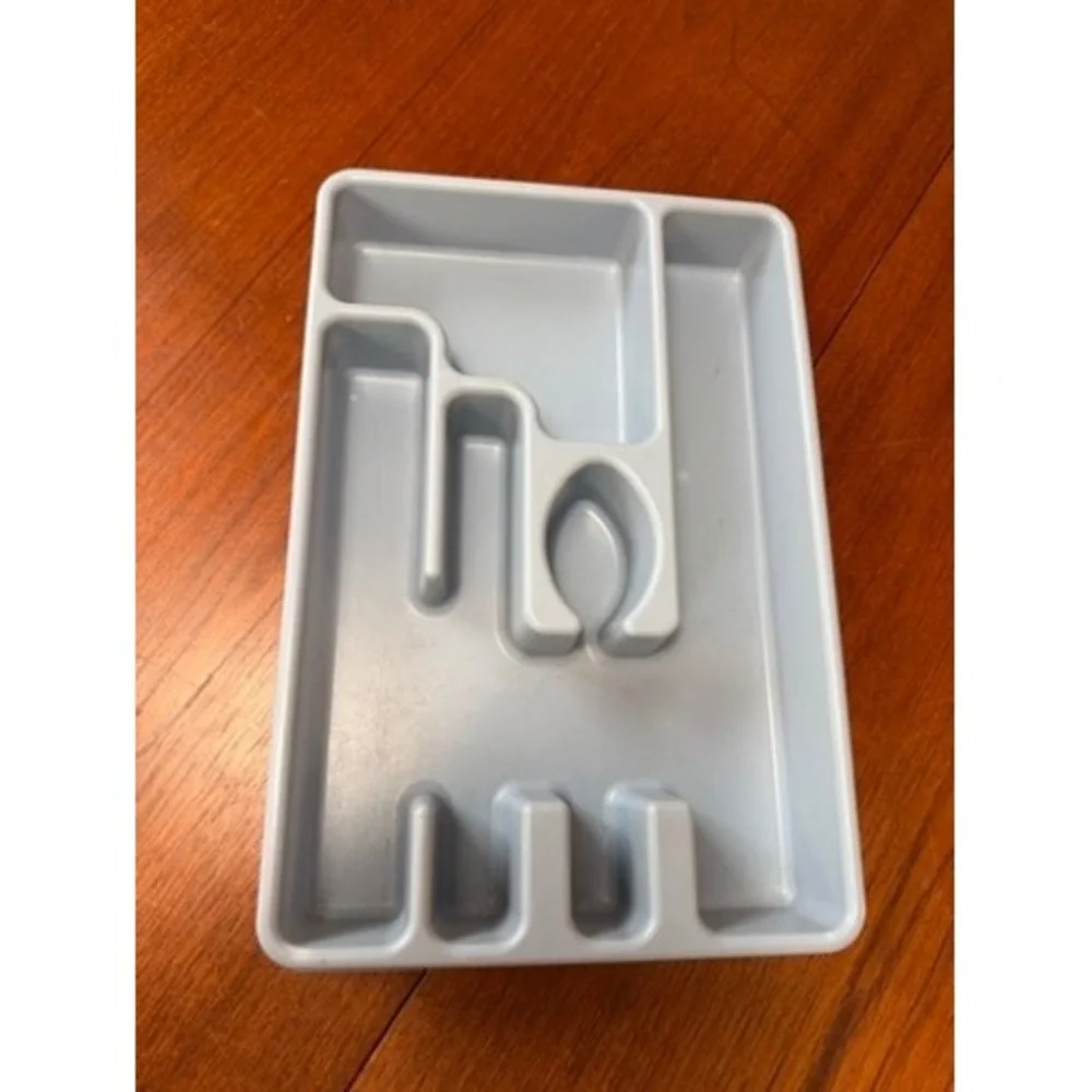 Vintage Rubbermaid 2921 Light BLUE Plastic Silverware Utensil Drawer Organizer